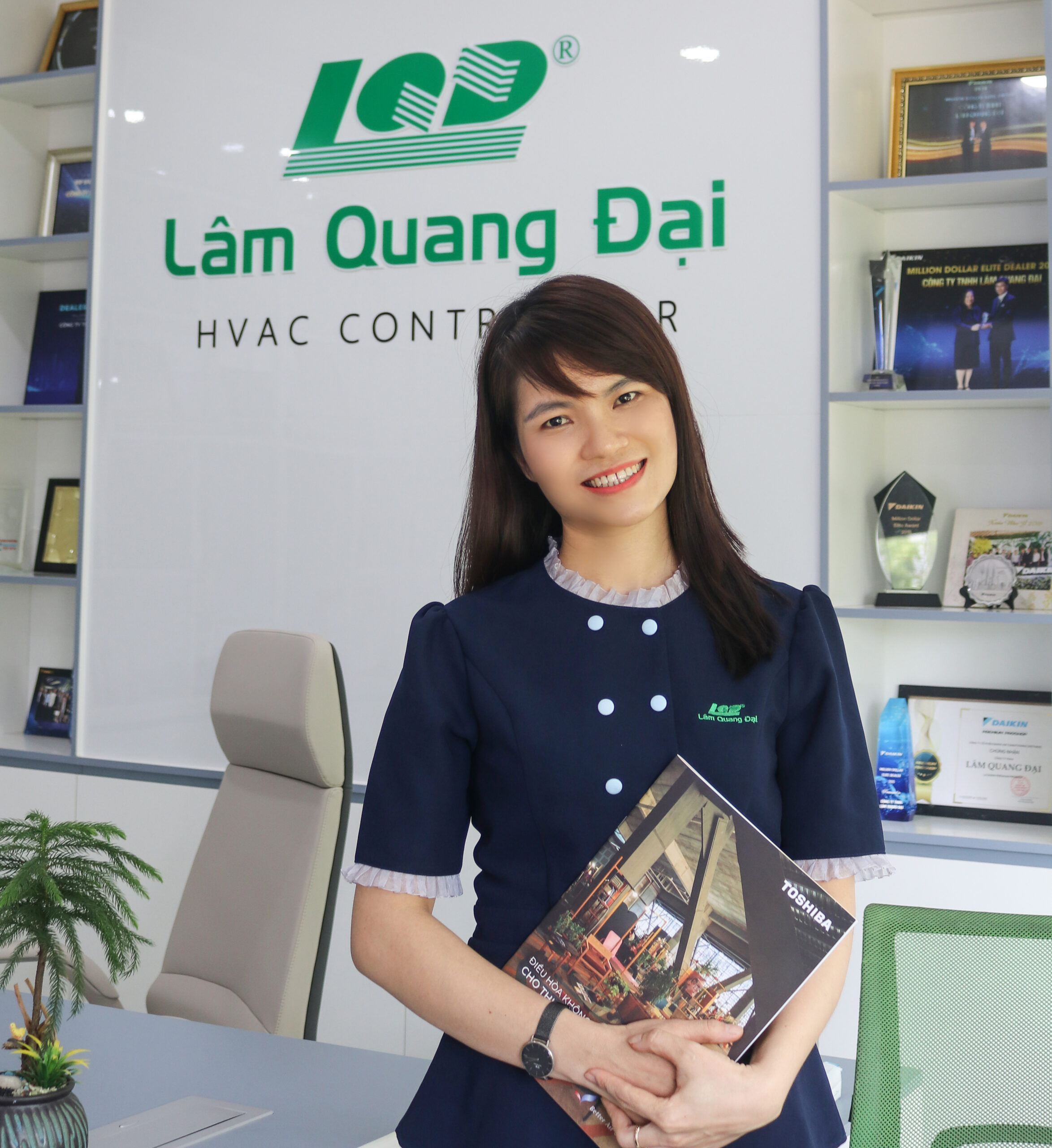 Hoàng thị ánh nguyệt trung tâm điện lạnh
